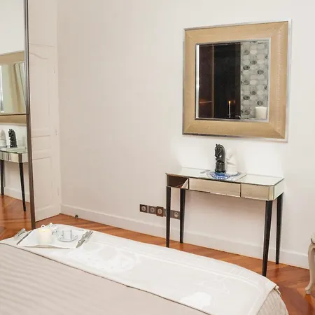 Arc De Triomphe Appartement *